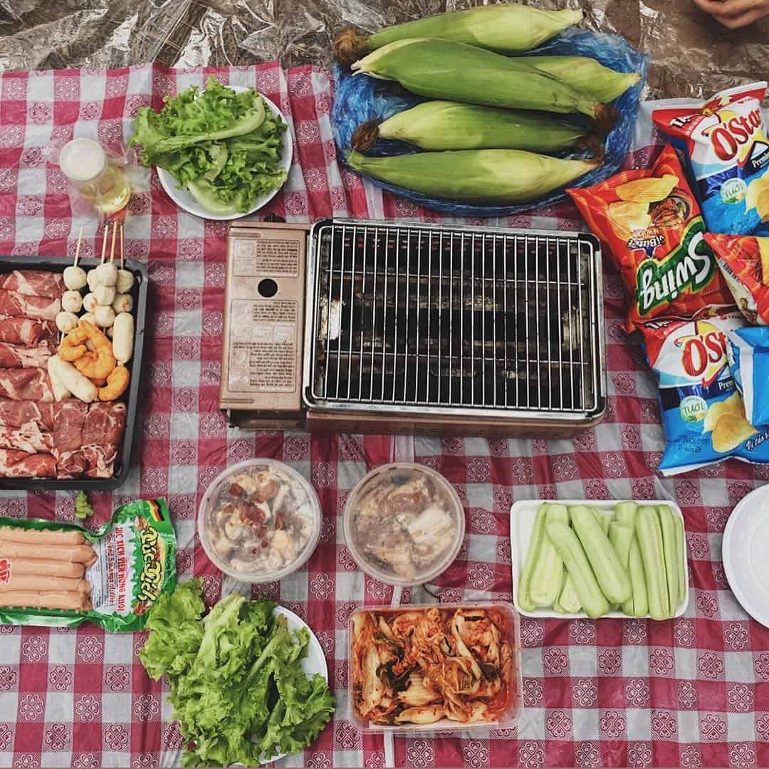 Cùng hội bạn làm chuyến picnic trên núi vào cuối tuần thì còn gì vui bằng. Ảnh: @quynhanh4112